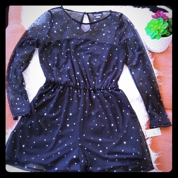 Joe Boxer Other - Joe Boxer Star prints black Romper - NWT